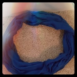 Infinity scarf